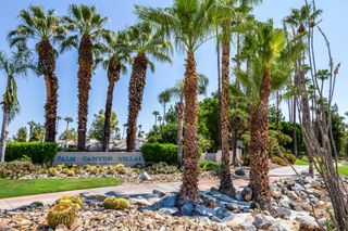 5285 E Waverly Drive 111, Palm Springs, CA 92264
