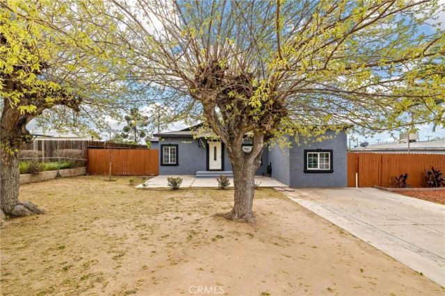2935 Shelly, Bakersfield, CA 93306