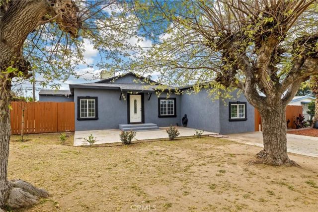 2935 Shelly, Bakersfield, CA 93306