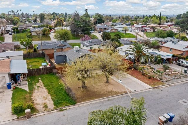 2935 Shelly, Bakersfield, CA 93306