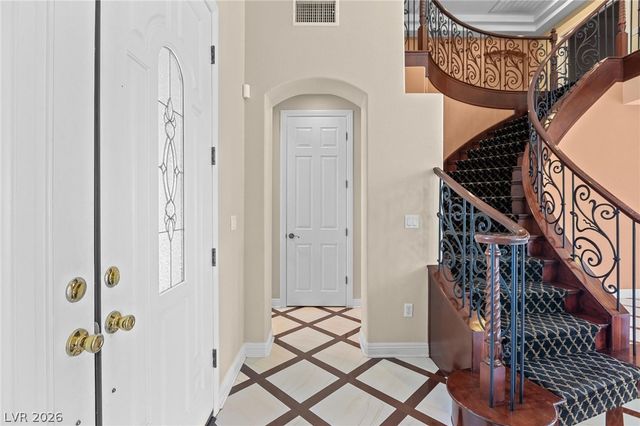 2982 Hammerwood Drive, Las Vegas, NV 89135