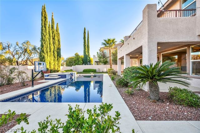 2982 Hammerwood Drive, Las Vegas, NV 89135