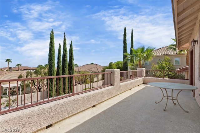 2982 Hammerwood Drive, Las Vegas, NV 89135