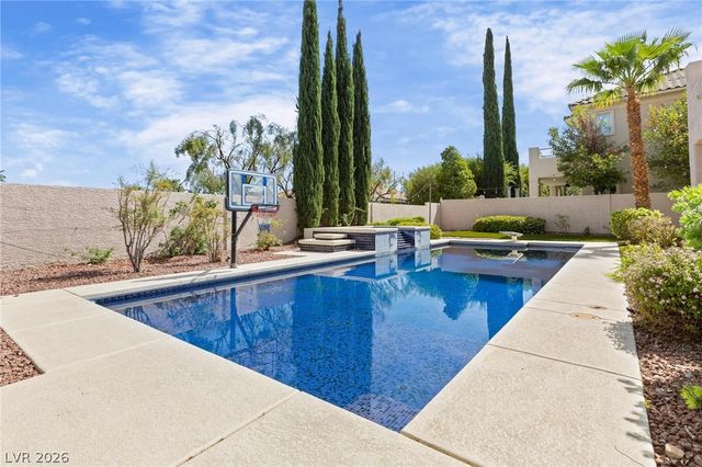 2982 Hammerwood Drive, Las Vegas, NV 89135