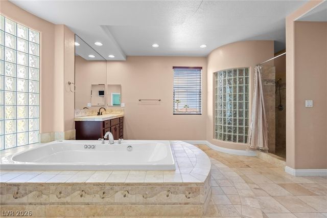 2982 Hammerwood Drive, Las Vegas, NV 89135