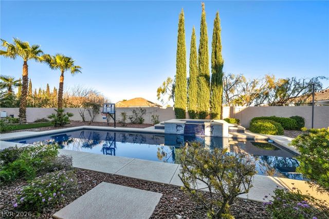 2982 Hammerwood Drive, Las Vegas, NV 89135