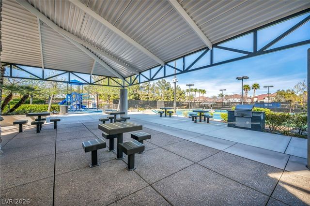 2982 Hammerwood Drive, Las Vegas, NV 89135