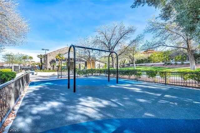 2982 Hammerwood Drive, Las Vegas, NV 89135