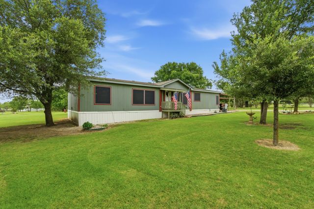 9616 Kelly Lane, Alvarado, TX 76009