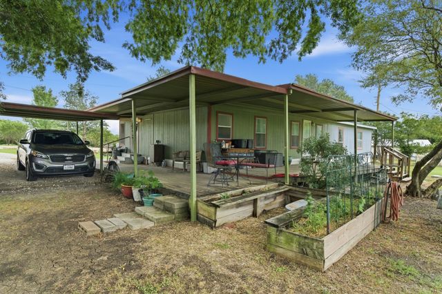 9616 Kelly Lane, Alvarado, TX 76009