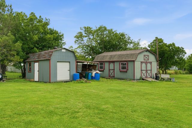 9616 Kelly Lane, Alvarado, TX 76009