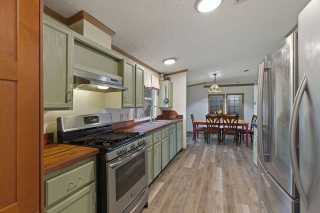 9616 Kelly Lane, Alvarado, TX 76009