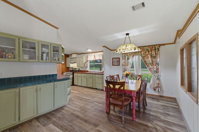 9616 Kelly Lane, Alvarado, TX 76009
