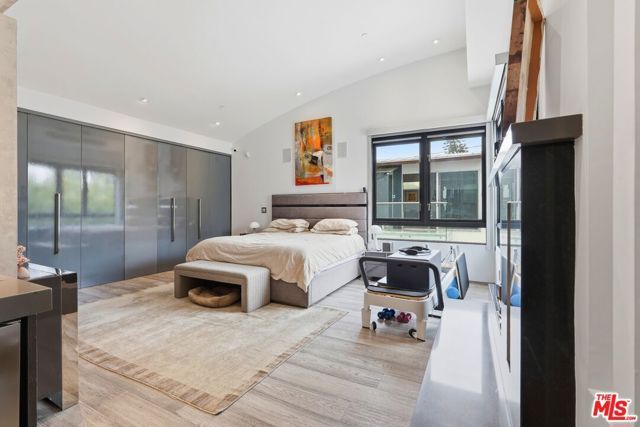 624 23rd Street, Santa Monica, CA 90402