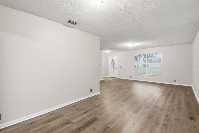 1534 LAGOON ROAD, Lakeland, FL 33803