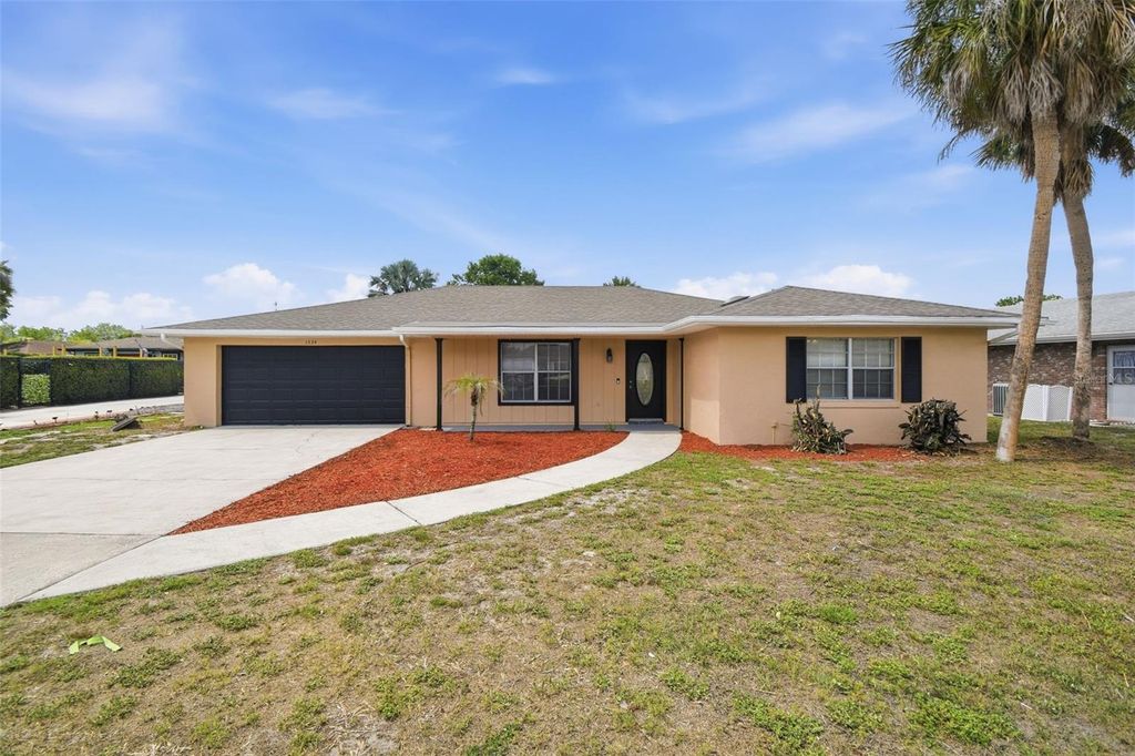 1534 LAGOON ROAD, Lakeland, FL 33803