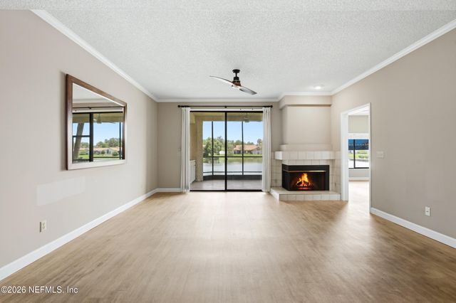 3820 LAVISTA Circle 103, Jacksonville, FL 32217