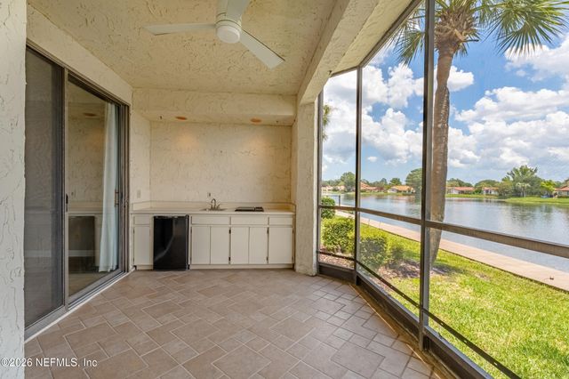 3820 LAVISTA Circle 103, Jacksonville, FL 32217