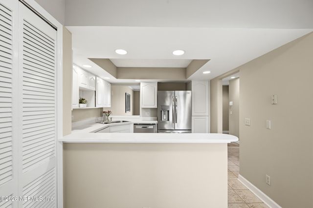 3820 LAVISTA Circle 103, Jacksonville, FL 32217