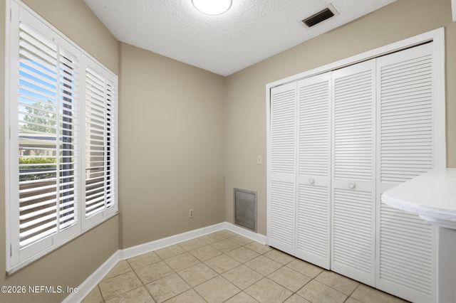 3820 LAVISTA Circle 103, Jacksonville, FL 32217