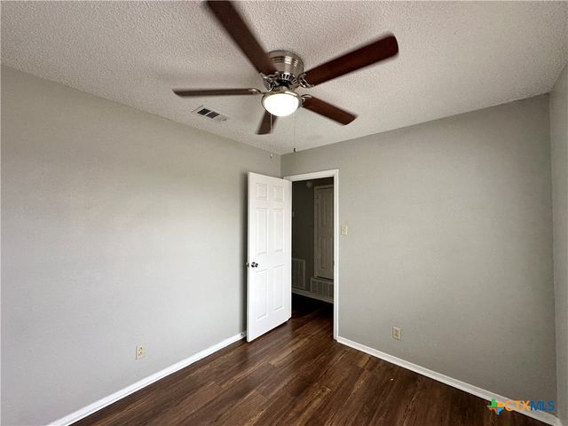 2116 Schwertner Drive, Killeen, TX 76543