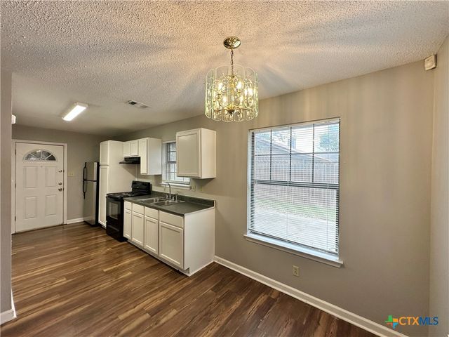 2116 Schwertner Drive, Killeen, TX 76543
