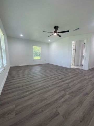9517 Merritt Road, Rowlett, TX 75089
