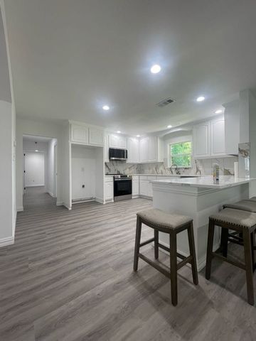 9517 Merritt Road, Rowlett, TX 75089
