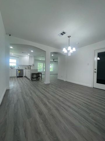 9517 Merritt Road, Rowlett, TX 75089