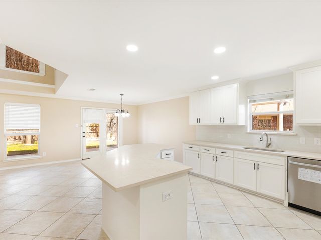 720 Pheasant Road, Saginaw, TX 76131