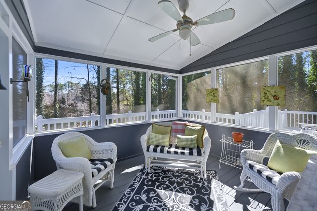 10985 Wilshire Chase Drive, Johns Creek, GA 30097