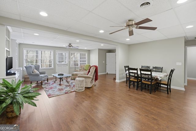 10985 Wilshire Chase Drive, Johns Creek, GA 30097