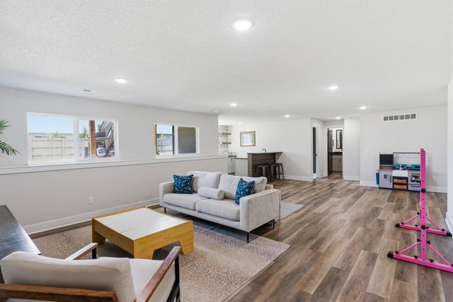 10409 W Basil St, Wichita, KS 67215