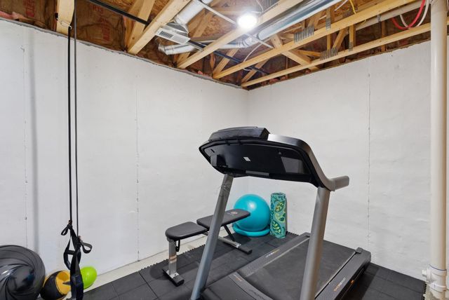 10409 W Basil St, Wichita, KS 67215