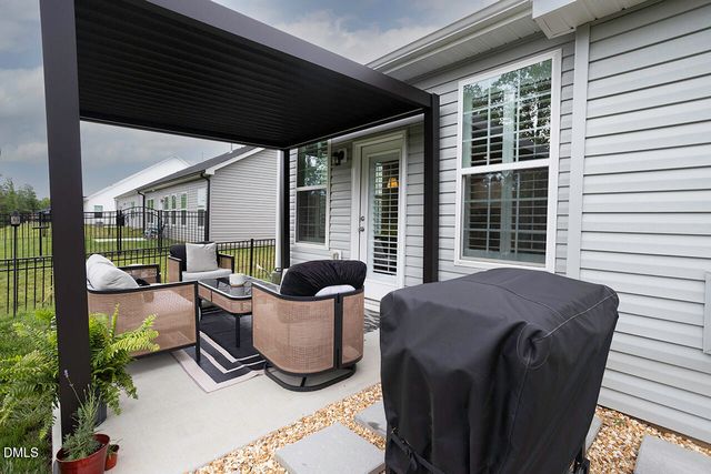 3334 Castlerock Drive, Burlington, NC 27215