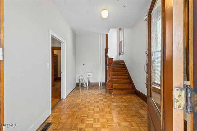 909 Highland Avenue, Bristol, VA 24201