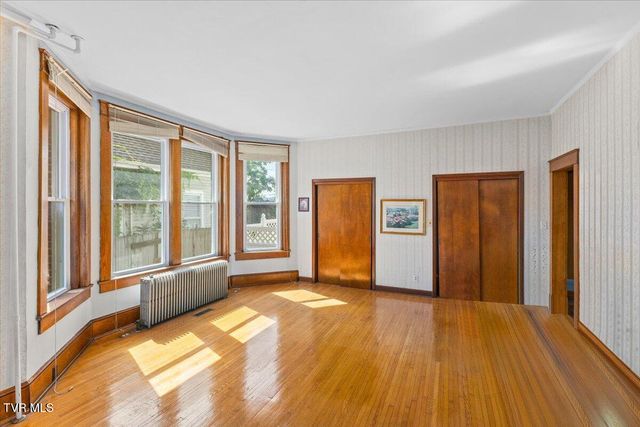 909 Highland Avenue, Bristol, VA 24201