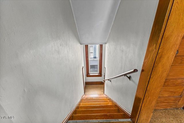 909 Highland Avenue, Bristol, VA 24201