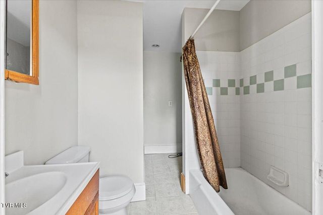 909 Highland Avenue, Bristol, VA 24201