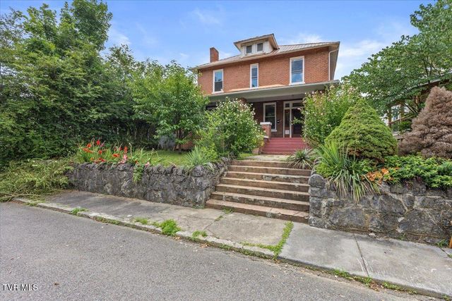 909 Highland Avenue, Bristol, VA 24201