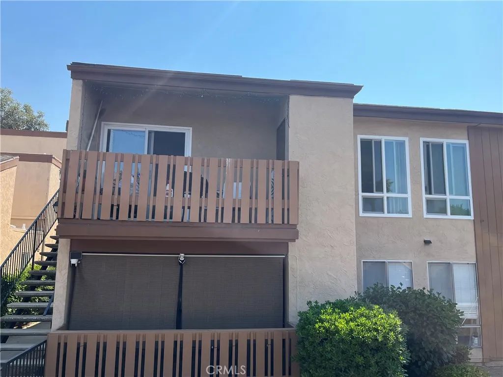 1051 Rock Springs 241, Escondido, CA 92026