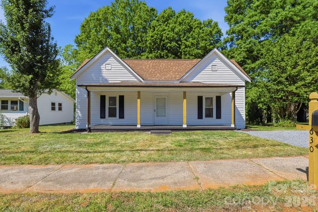 630 N Davis Avenue, Newton, NC 28658