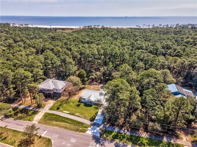 131 Bienville Boulevard, Dauphin Island, AL 36528