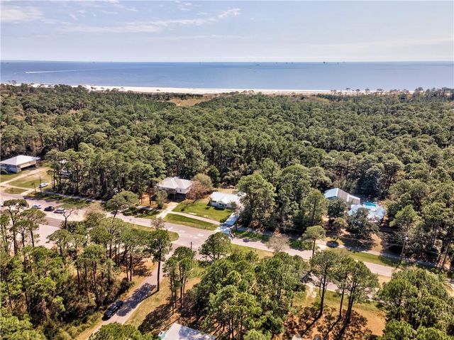 131 Bienville Boulevard, Dauphin Island, AL 36528