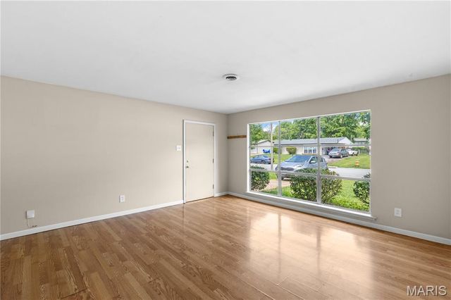 9524 Guthrie Avenue, St Louis, MO 63134