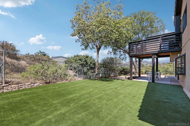 974 Via Hillview, Fallbrook, CA 92028