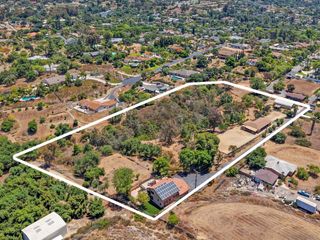 974 Via Hillview, Fallbrook, CA 92028