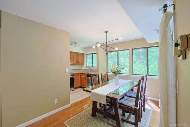 156 Stone Meadow, South Salem, NY 10590