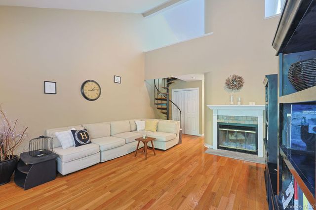 156 Stone Meadow, South Salem, NY 10590