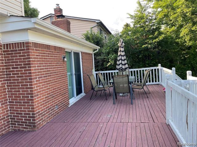 36146 Almont Drive, Sterling Heights, MI 48310